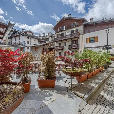 아파트 La Leitery Du Mont Blanc 2 - Accogliente E - Cour 0141 쿠르마예