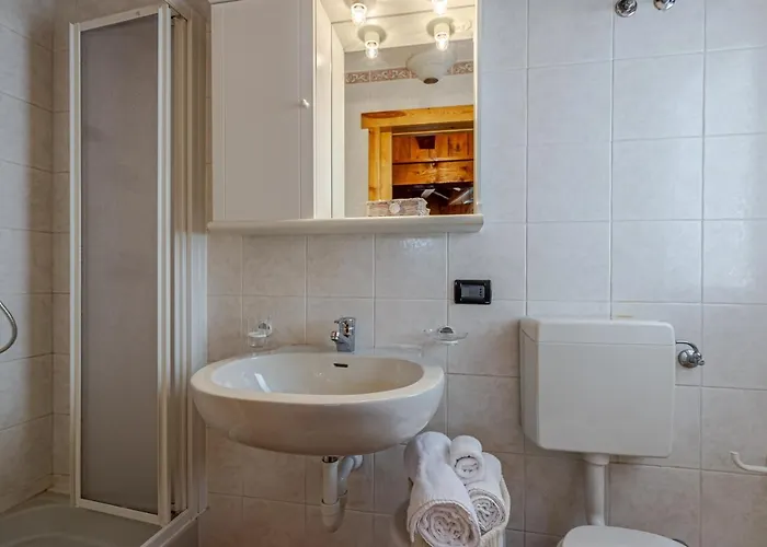 Appartement La Leitery Du Mont Blanc 2 - Accogliente E - Cour 0141 Courmayeur